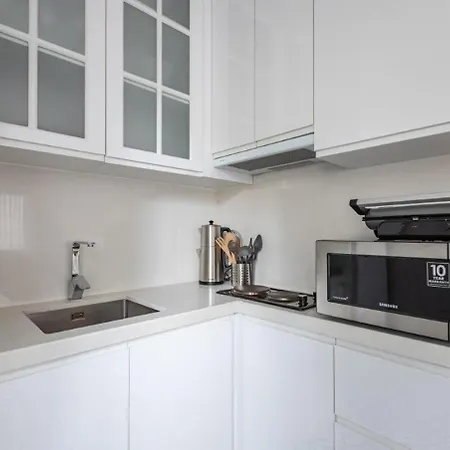 Apartment Bright Private Modern 2bd1bath Bebek Gem! #247