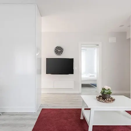 Bright Private Modern 2bd1bath Bebek Gem! #247 Apartment