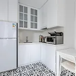 Bright Private Modern 2bd1bath Bebek Gem! #247 *