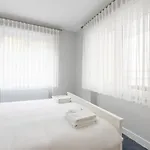 Bright Private Modern 2bd1bath Bebek Gem! #247 דירה *
