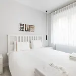 Bright Private Modern 2bd1bath Bebek Gem! #247 דירה *
