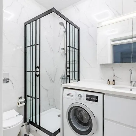 Appartamento Bright Private Modern 2bd1bath Bebek Gem! #247 Provincia di Istanbul